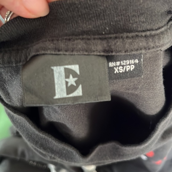 Elton John Retro Tee - Picture 5 of 6